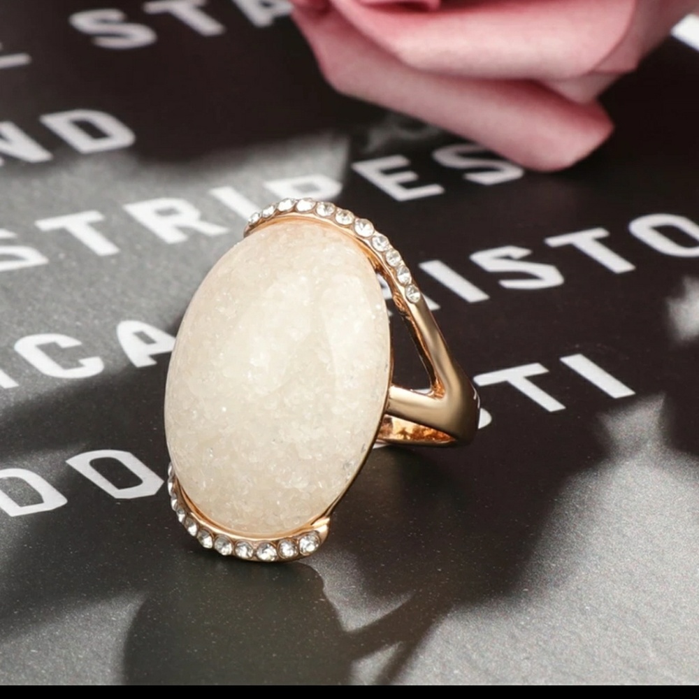 Cream Oval Ring